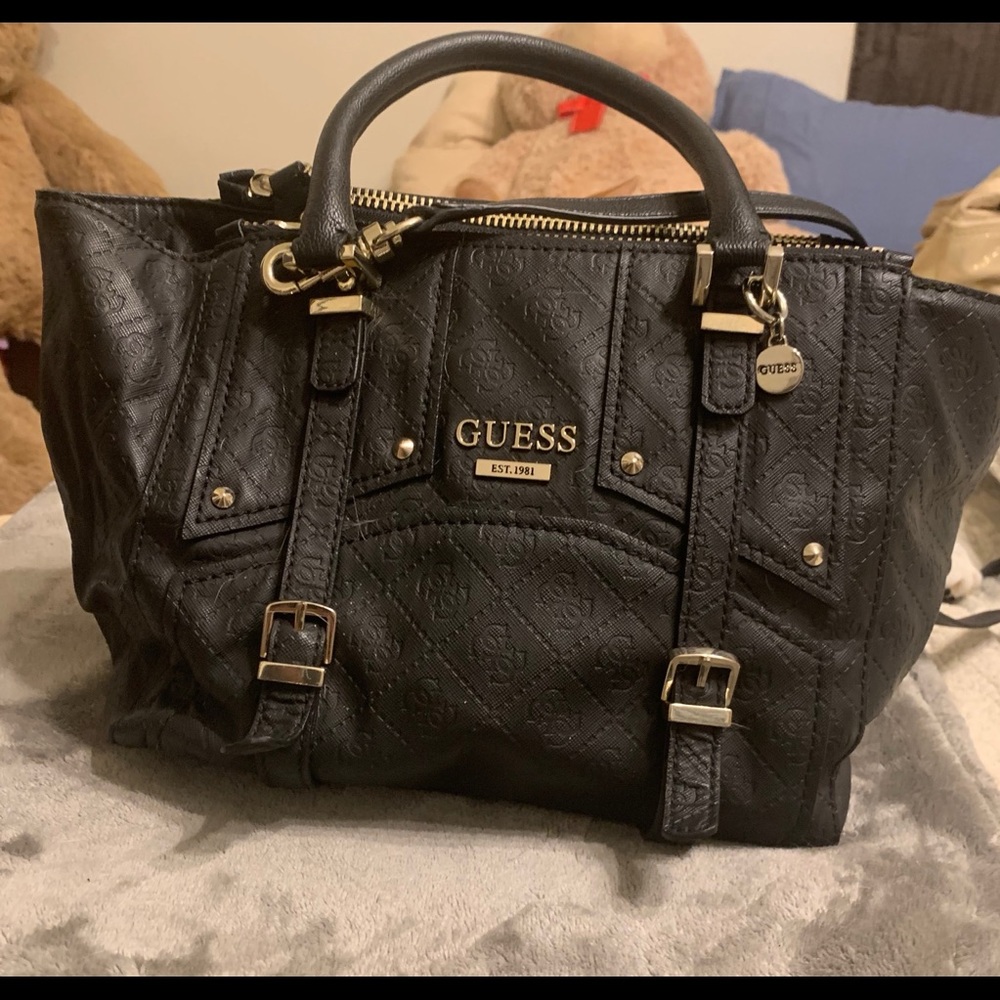 Guess purse